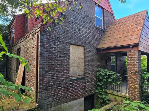 33 Cleveland Ave, Martinsville, VA 24112