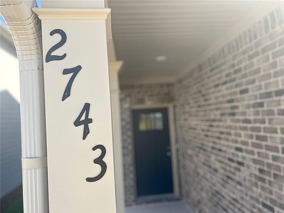 2nd image of 2743 Stokes Dr