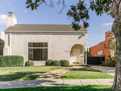 136 S Arden Blvd, Los Angeles, CA, 90004