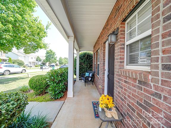 5th image of 12332 Cumberland Cove Dr