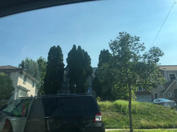 1318 Washburn Ave N, Minneapolis, MN 55411