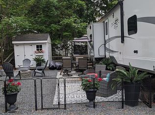 185 Cotuit Rd #B-02, Sandwich, MA 02563