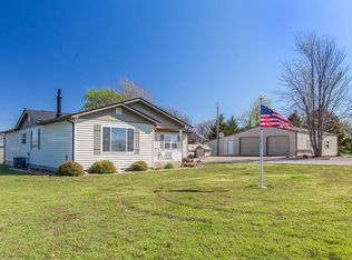 9401 Slaughterville Rd, Lexington, OK 73051
