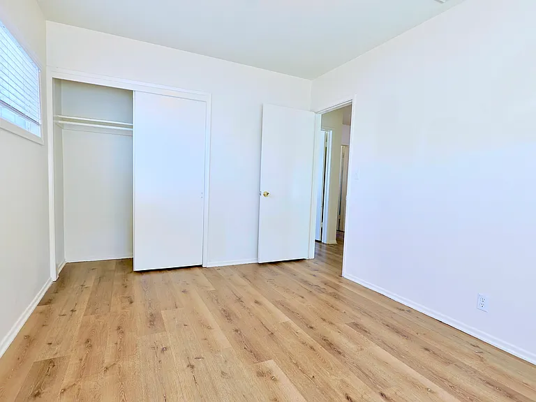 1113 S Pine Dr — Photo 9
