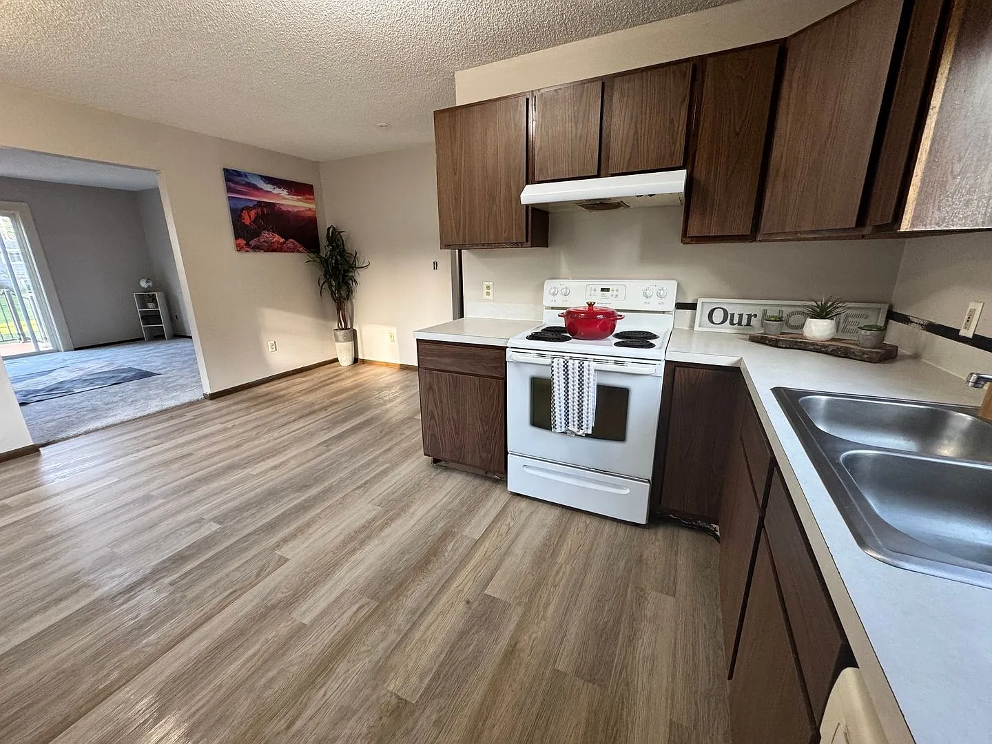 3 bed, 1.5 bath duplex for rent in Cedar Falls — Photo 4