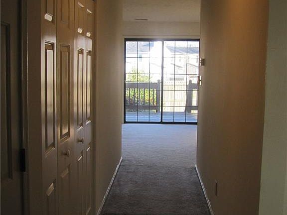 3rd image of 1611 Skiffes Creek Cir