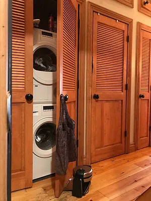 Rented by EXR | media 10