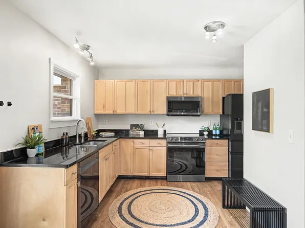 940 Gale Ln APT 127, Nashville, TN 37204