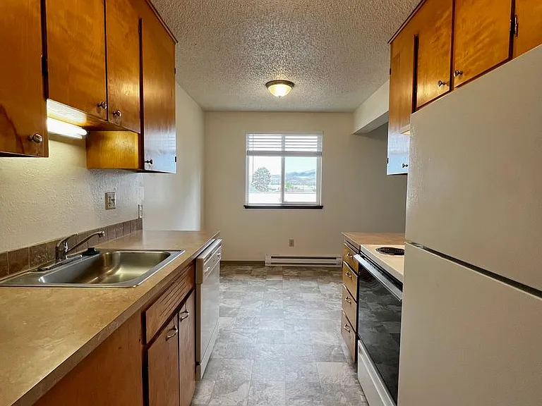 105 W Fremont Ave — Photo 5
