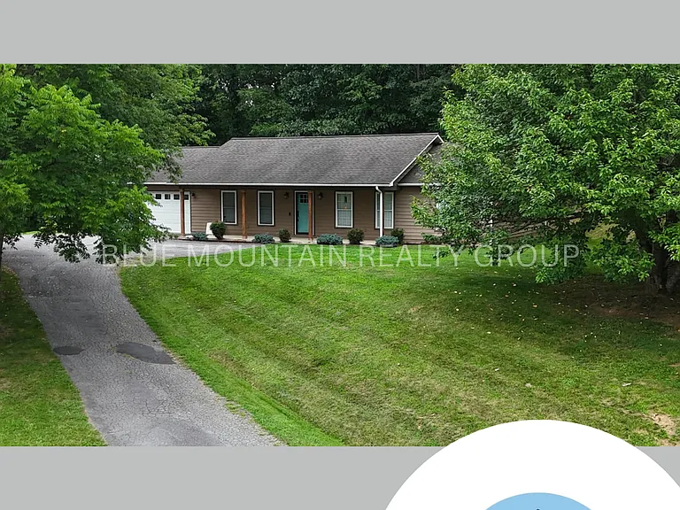 158 Hayfield Dr — Photo 4