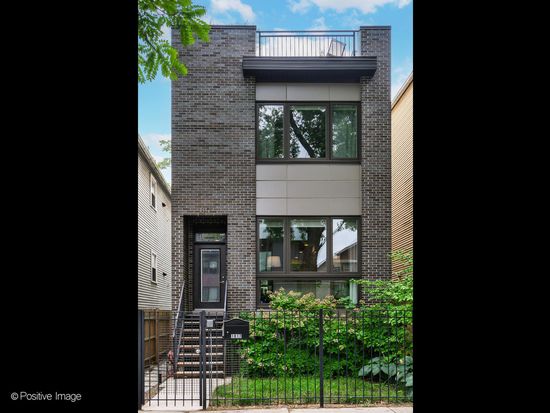 1817 N Washtenaw Ave, Chicago, IL 60647