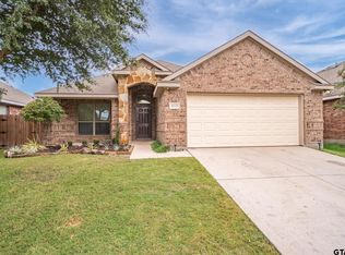 4028 Eric Dr, Heartland, TX 75126