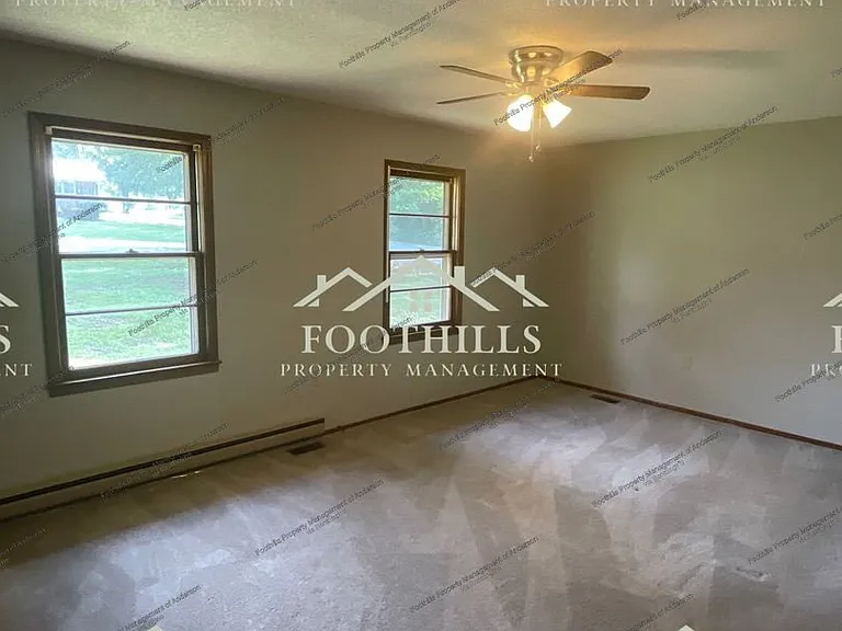 301 McNeil Dr — Photo 4