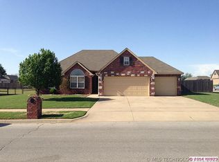 29841 E 139th Pl, Coweta, OK 74429