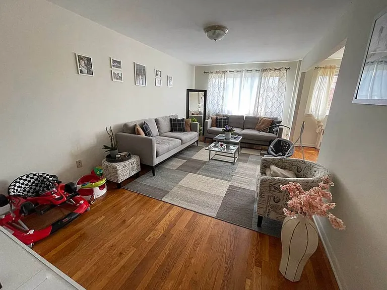 3249 35th St #2 — Photo 3