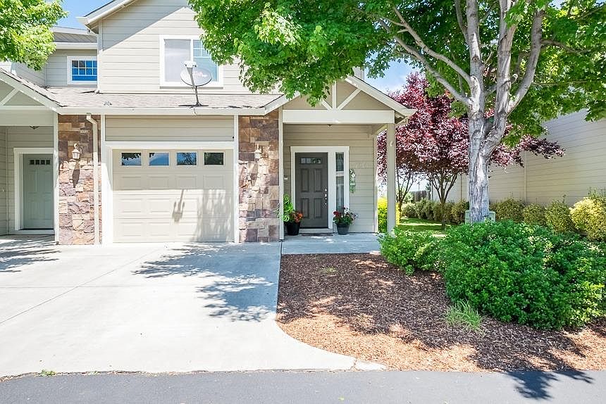 1st image of 1214 Yorktown Ln