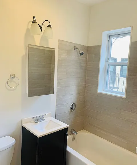38 Hemenway St #39 — Photo 16