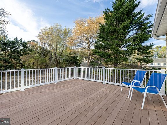 5th image of 33757 N Heron Dr