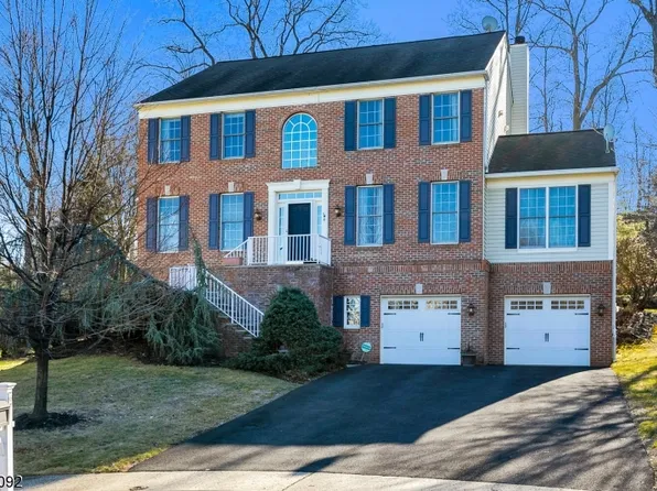 4 Marlborough Ct, Bernards Twp., NJ 07920