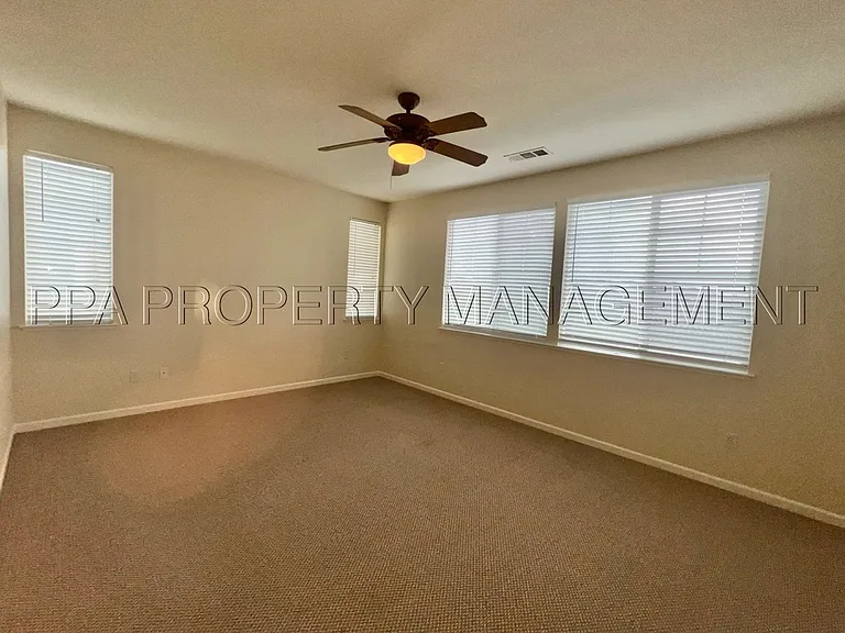 132 Shea Ct — Photo 21