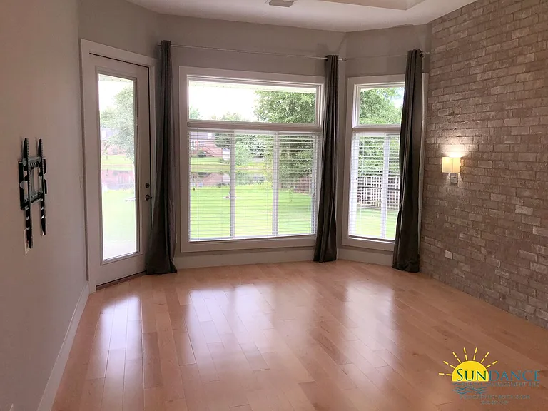 432 Shoal Lake Dr — Photo 9