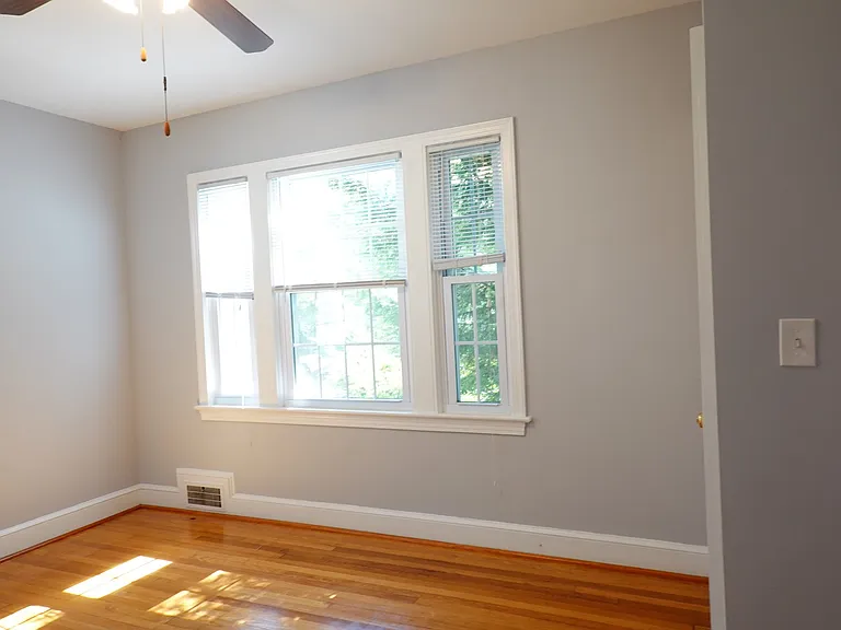 800 Maplewood Ave — Photo 72