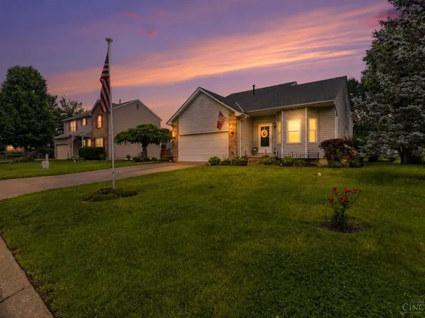 13 Heron Dr, Amelia, OH 45102