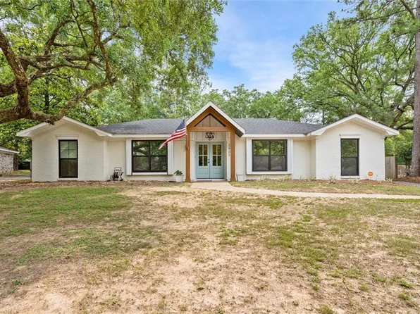 2909 Quail Creek Run, Mobile, AL 36695