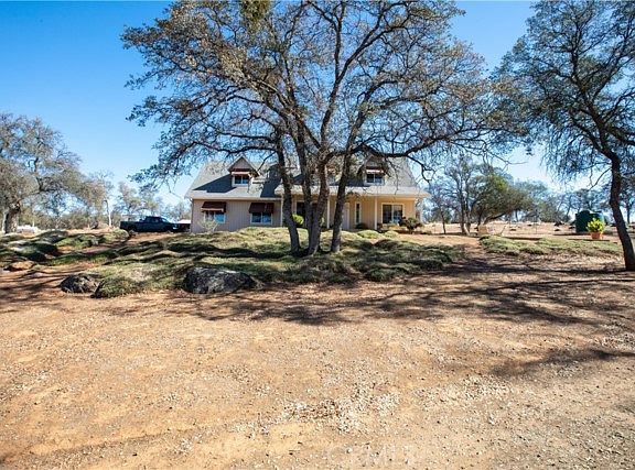 3rd image of 5343 Hornitos Rd