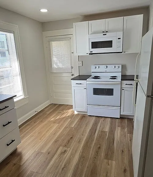 2132 2nd Ave N #1/2 — Photo 14