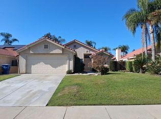 901 Sand Creek Dr, Bakersfield, CA 93312