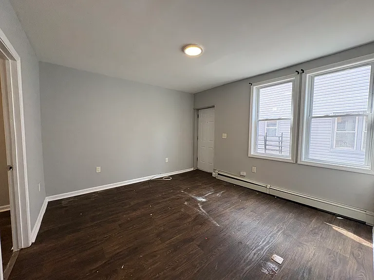 313 Court St #A — Photo 3