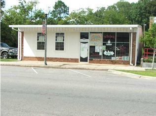482 N Wilson St, Crestview, FL 32536