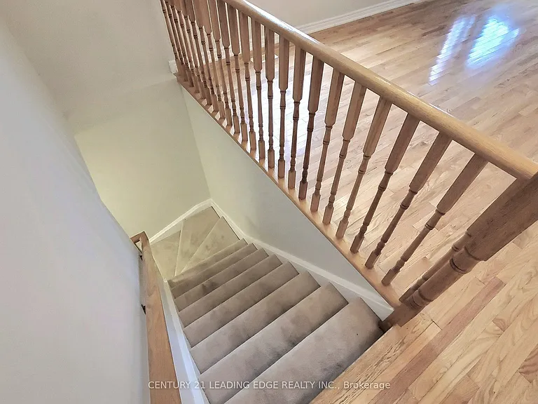 29 Pardon Ave — Photo 27