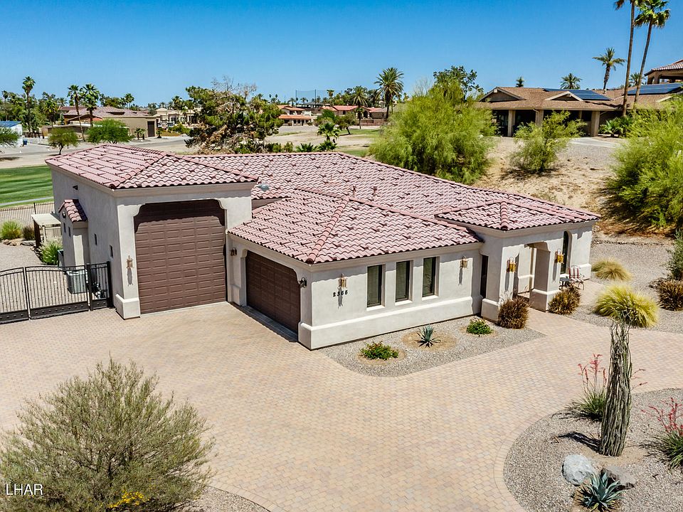 1st image of 2355 Demaret Dr