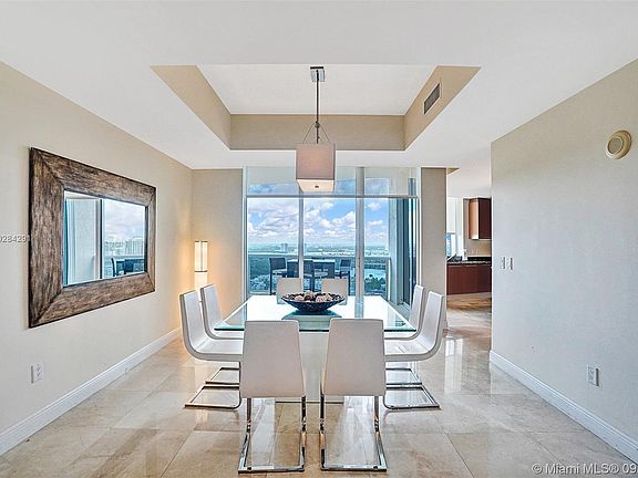 5th image of 15811 Collins Ave APT 2706
