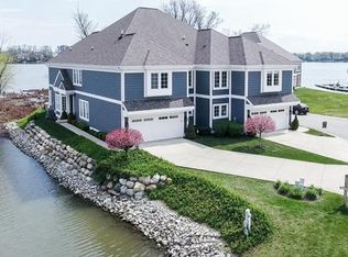 9720 Marina Village Dr, Indianapolis, IN 46256