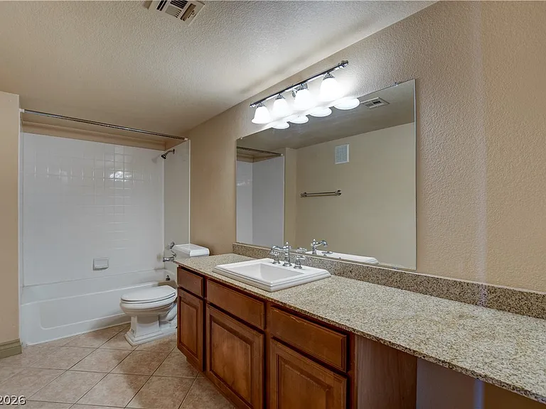 1150 N Buffalo Dr #2033 — Photo 16