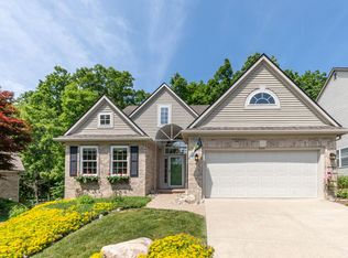 3105 Earlmoore Ln, Ann Arbor, MI 48105