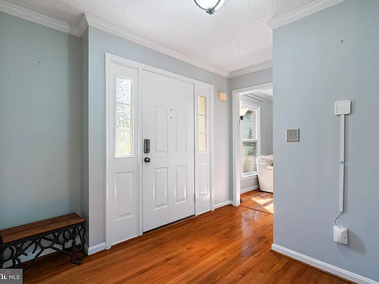 127 Pilgrim Cv — Photo 2