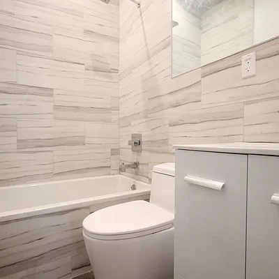 Rented by P Management | media 39