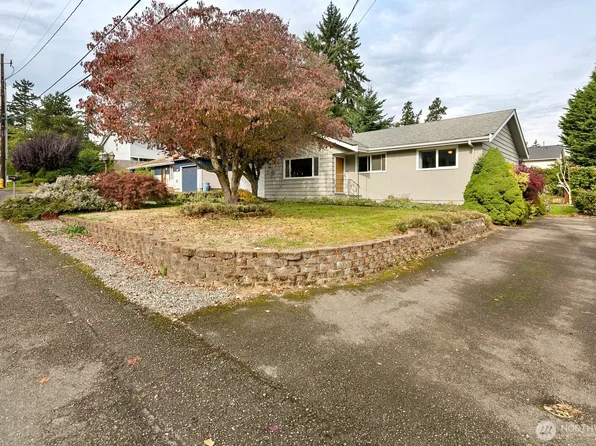 610 S 194th Street, Des Moines, WA 98148