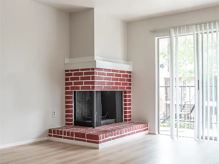 2800 Jeanetta St #704 — Photo 5