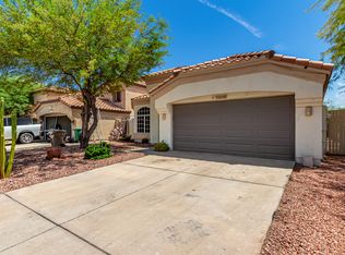 10185 S Santa Fe Ln, Goodyear, AZ 85338
