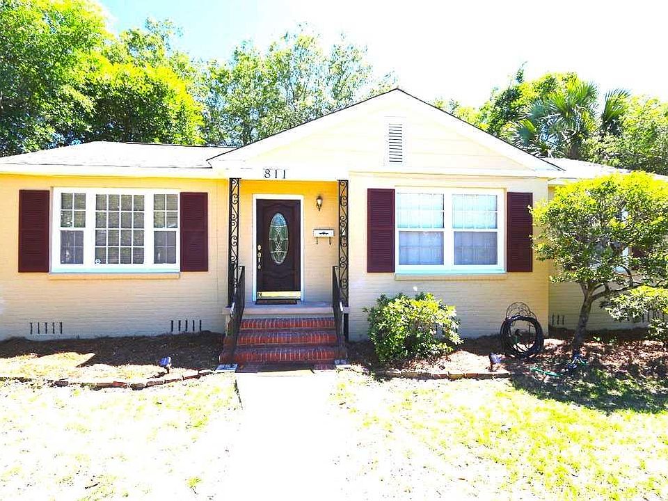 1st image of 811 W Mallory St