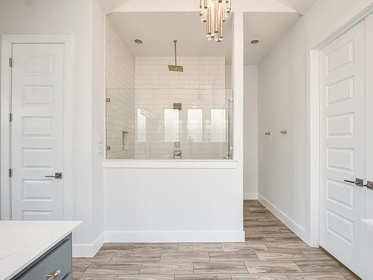 523 Baldovino Skyway — Photo 24