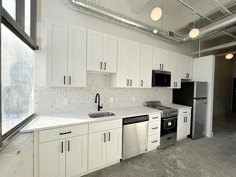 The Lofts at The Wolf Building — Photo 21