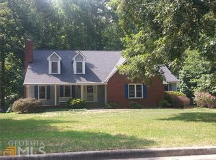 175 Joana Dr, Fayetteville, GA 30214