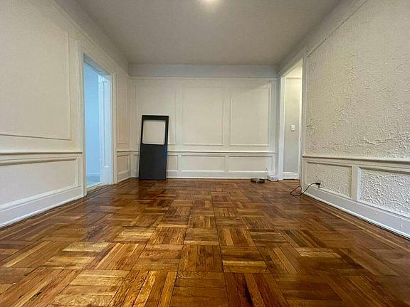 5th image of 30-64 34th St #3D