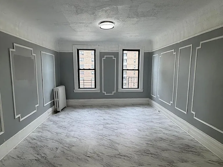 445 Mount Prospect Ave #4B — Photo 1